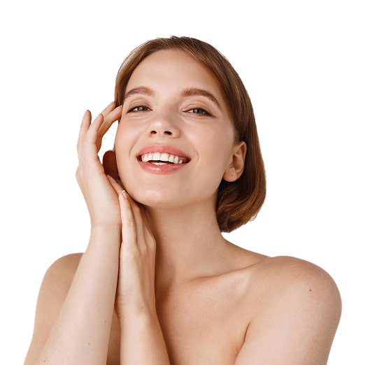 cuidado-piel-belleza-sonriente-mujer-natural-hombros-desnudos-saludable-piel-limpia-fresca-mirando-feliz-mejilla-tocante-nina-aplicar-cosmeticos-faciales-pared-blanca 1